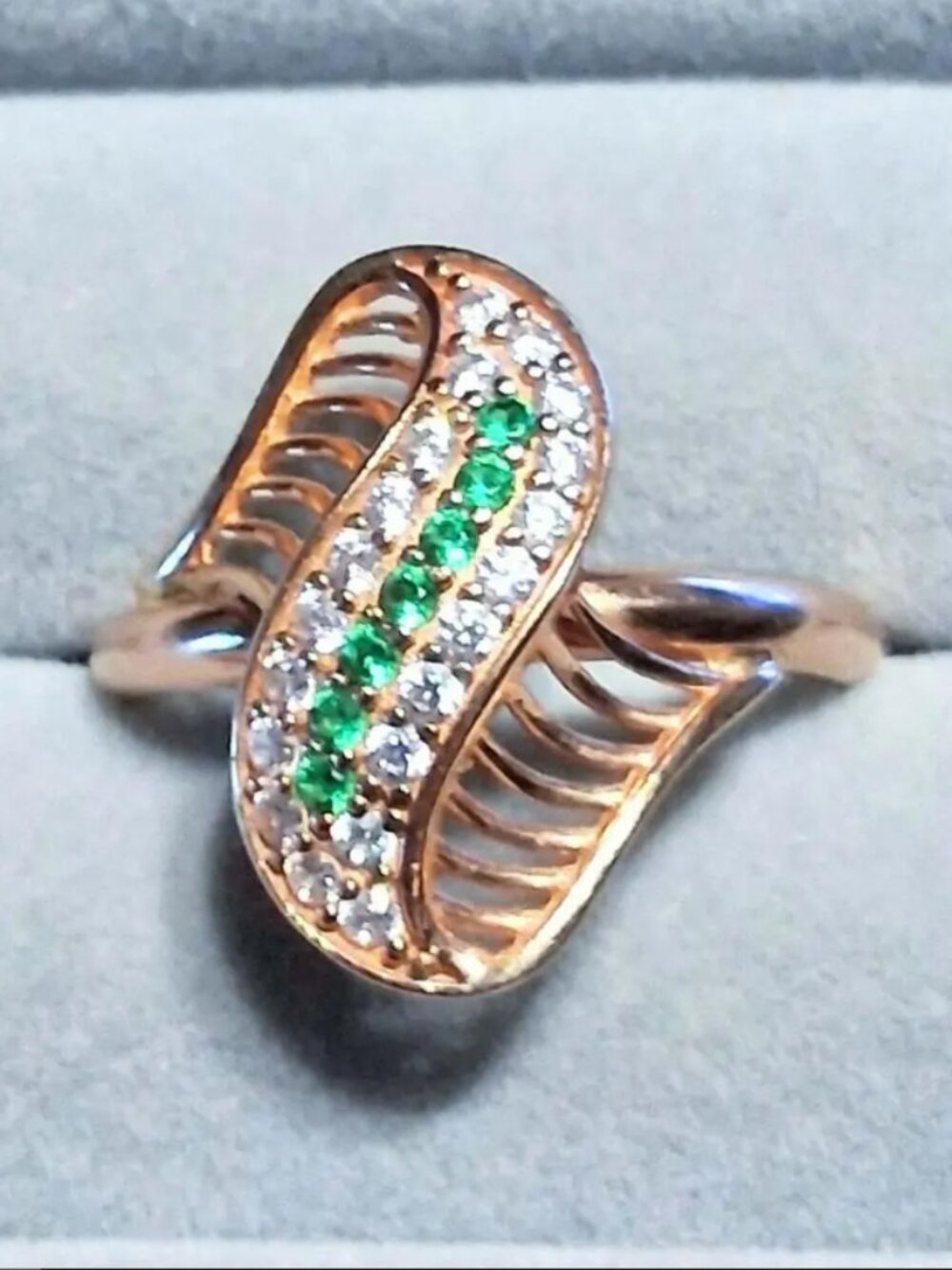 14K Solid Rose Gold Wave Ring Size 8